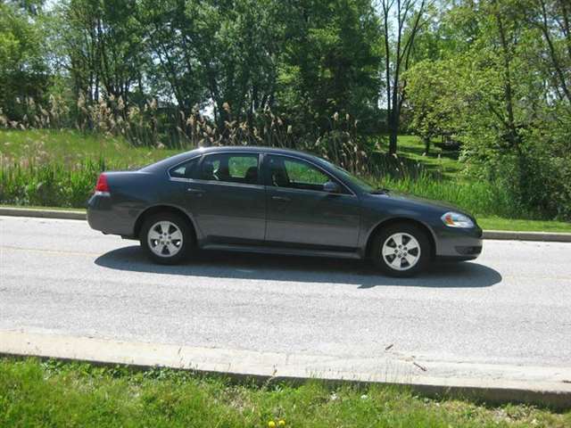 Chevrolet Impala 2011 photo 3